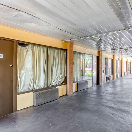 Oyo Hotel Decatur I-20 East & Wesley Club Dr Exterior foto