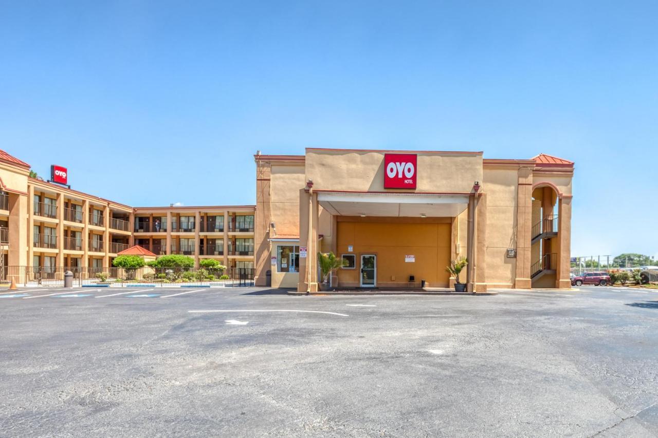 Oyo Hotel Decatur I-20 East & Wesley Club Dr Exterior foto
