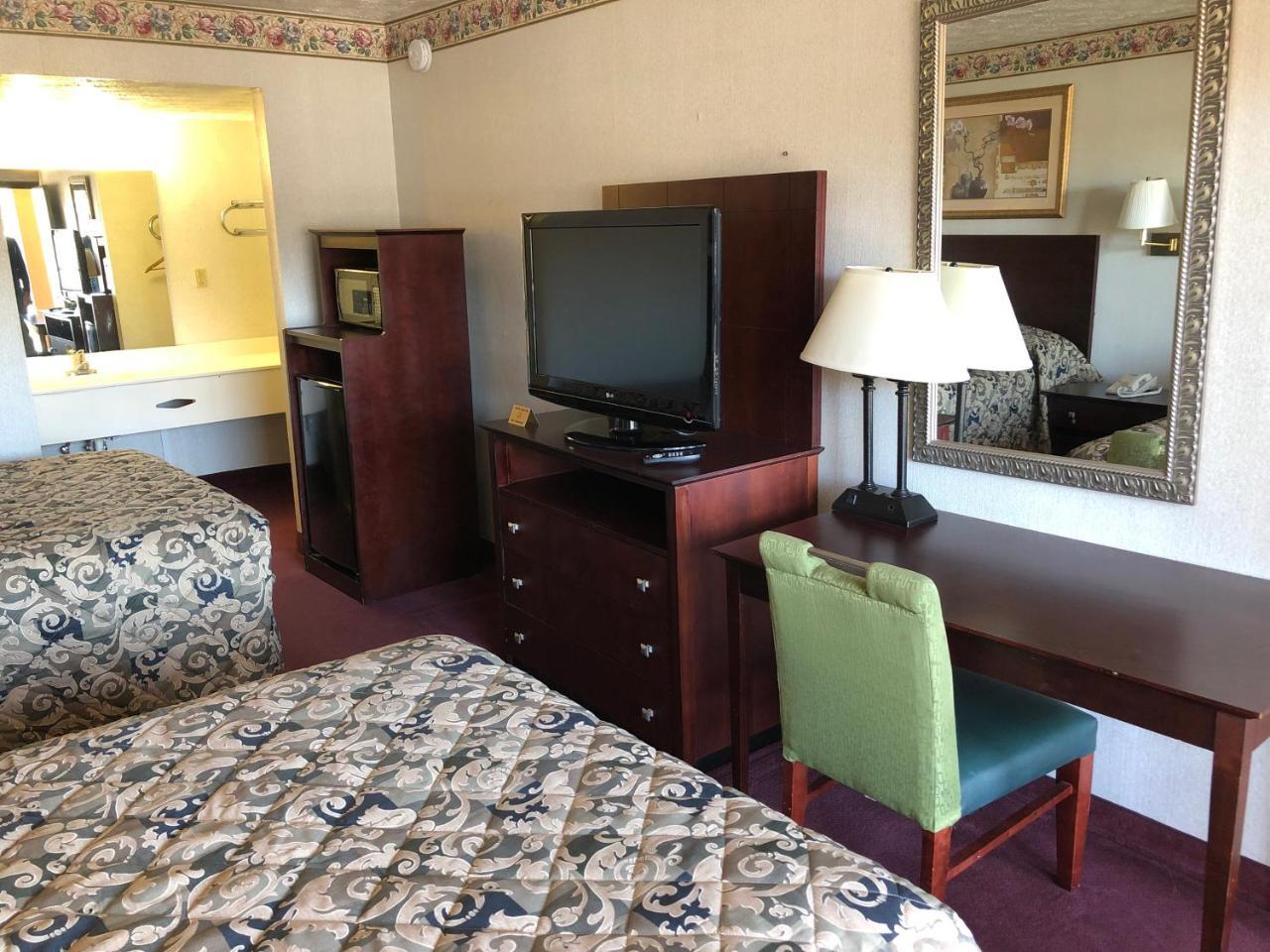 Oyo Hotel Decatur I-20 East & Wesley Club Dr Exterior foto